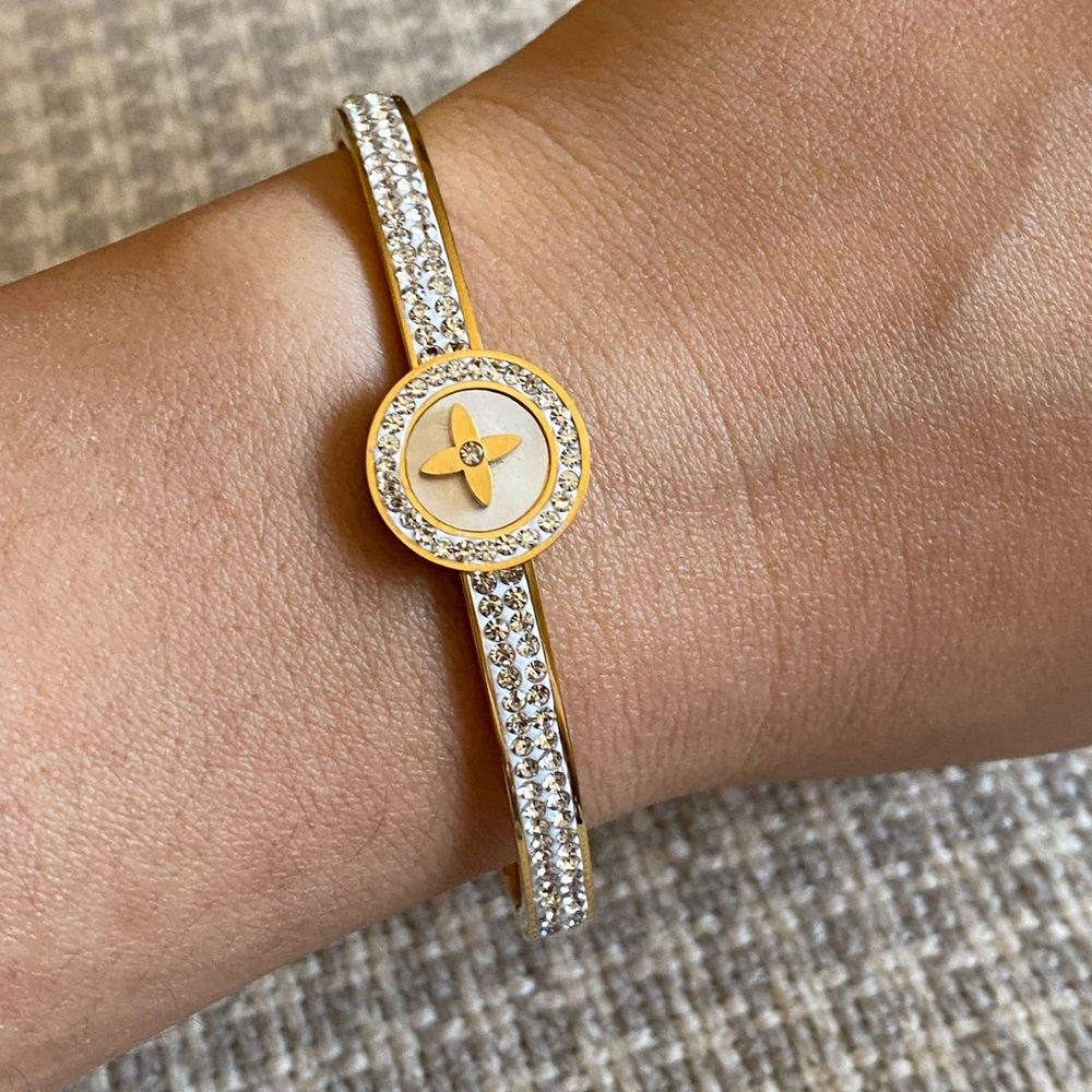 18k gold filled bangled